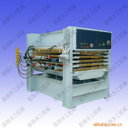 �c���鿴Һ��ʽ���ӟቺ�C�Ŵ�DƬ