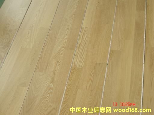 �c(di��n)���鿴��ľ��ƴ�Ŵ�DƬ