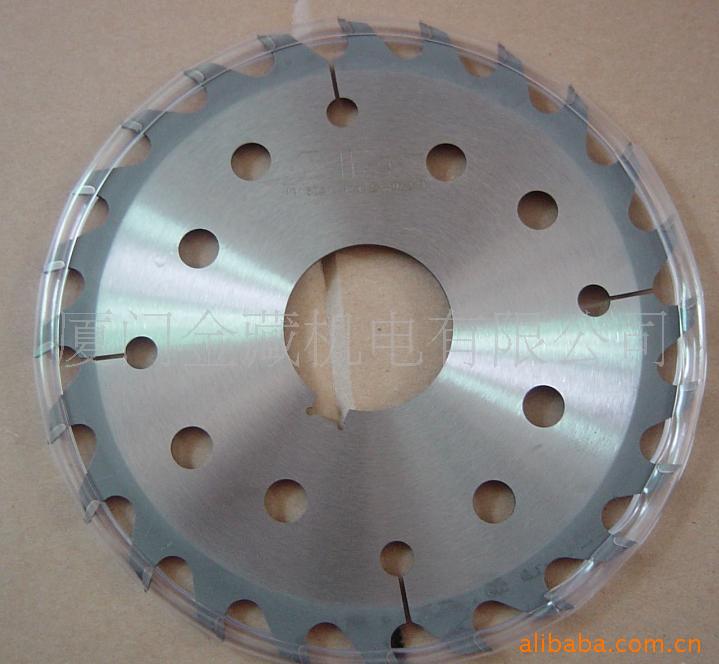 ���Ƕ�Ƭ䏵�Ԕ����B