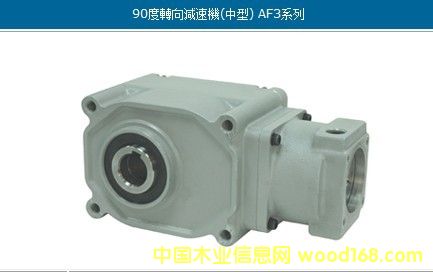 �c���鿴GTR�߾����D�ǜp�ٙC�Ŵ�DƬ