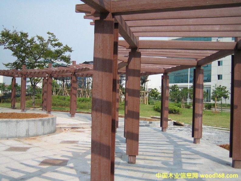 �c���鿴ľ���ȼܷŴ�DƬ