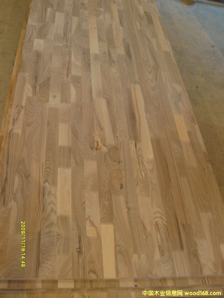 ���ɲ�2��Ԕ����B