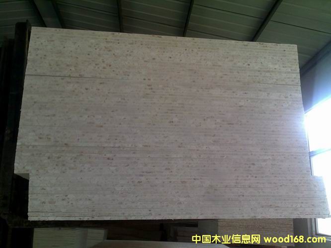 �c���鿴��ľ��(x��)ľ����Ŵ�DƬ