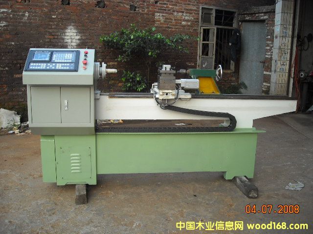 �c(di��n)���鿴��(sh��)��ľ��܇���Ŵ�DƬ