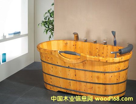 ����Ȼ���ľԡͰ