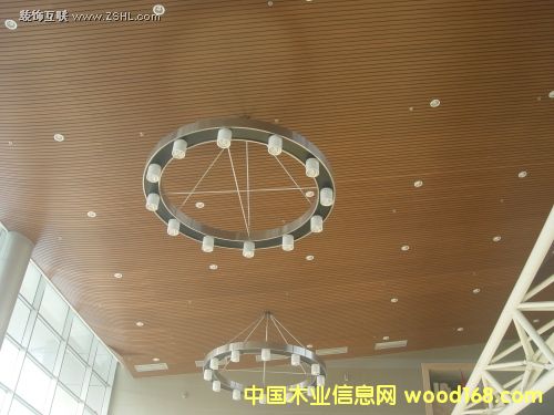 ��ꖾG��ľ�w�F�Gɫ�W�\�����ĊW�\