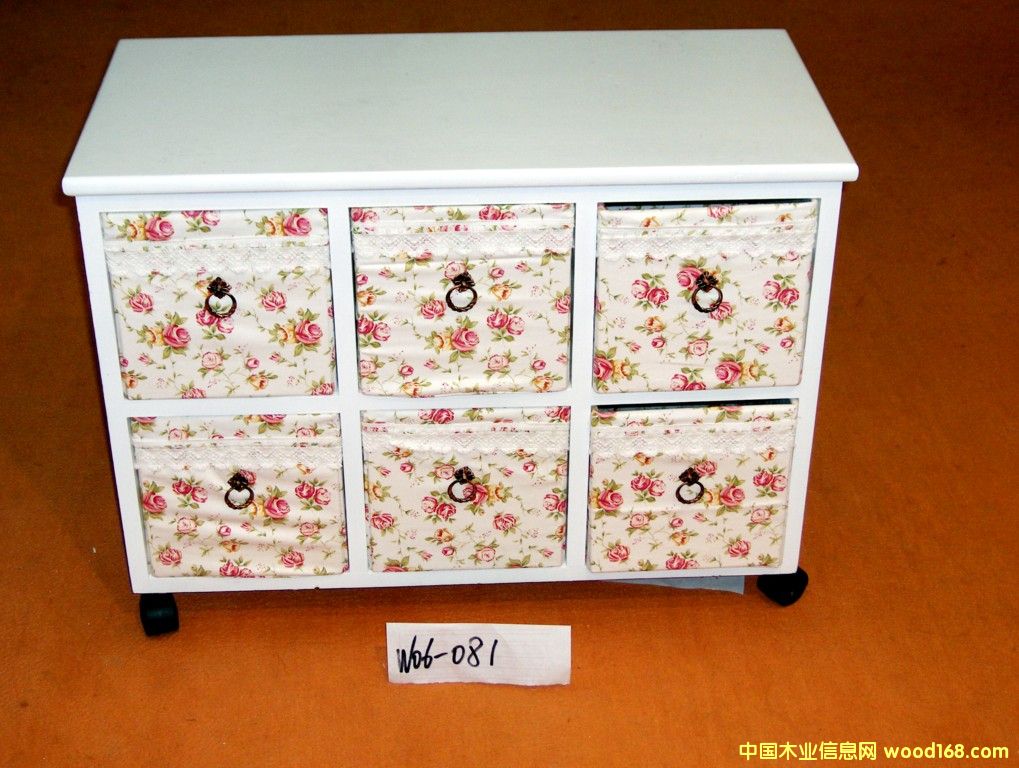 �ӼҾ�Ʒľ��