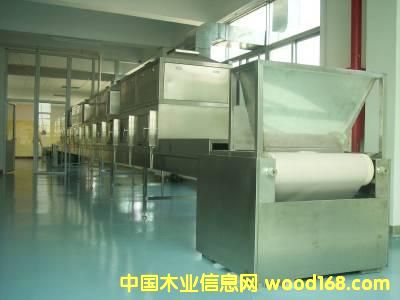�в�ˎ΢������O���Ԕ����B