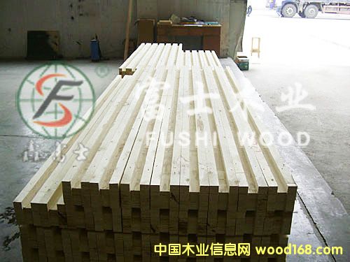 �c���鿴���͙Cе���b���ϣ������ķŴ�DƬ