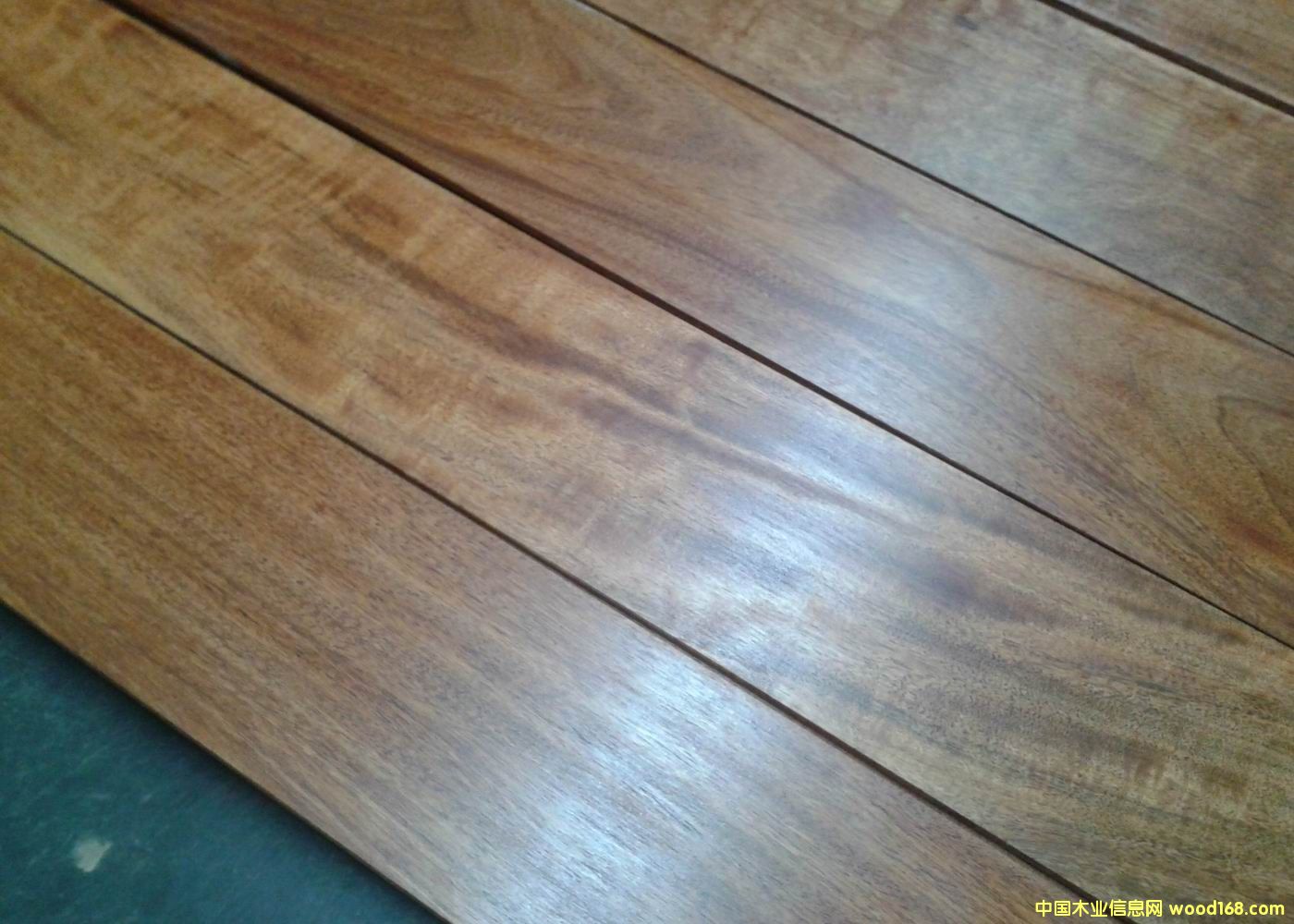 �������F��ľ�ذ��Ԕ����B