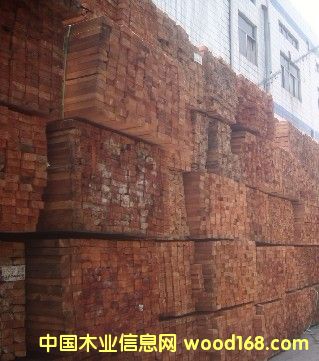 ���~��ľ����Ԕ����B