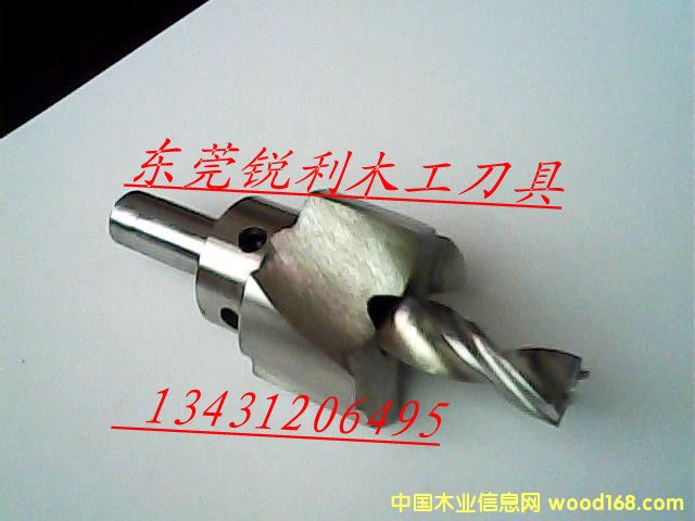 �o�����׵�Ԕ����B