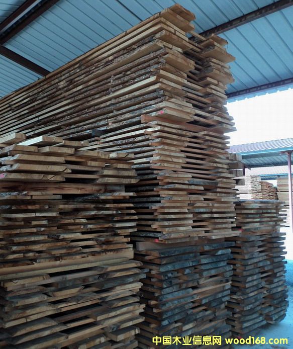 Oak unedged timber grade A, AB��Ԕ����B