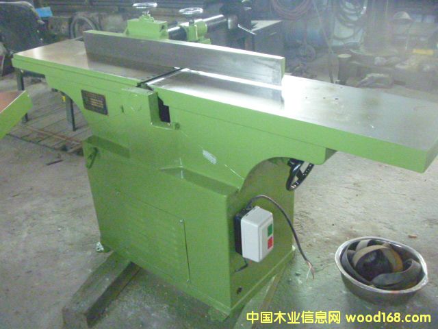 �_��ľ��ƽ�ٴ�MB503ƽ�ٴ���Ԕ����B