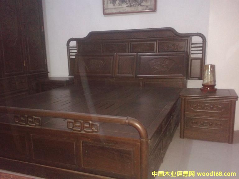 �u��ľ�Ҿߴ󴲵�Ԕ����B