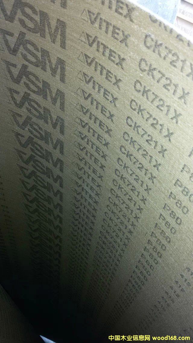�M��ɰ��