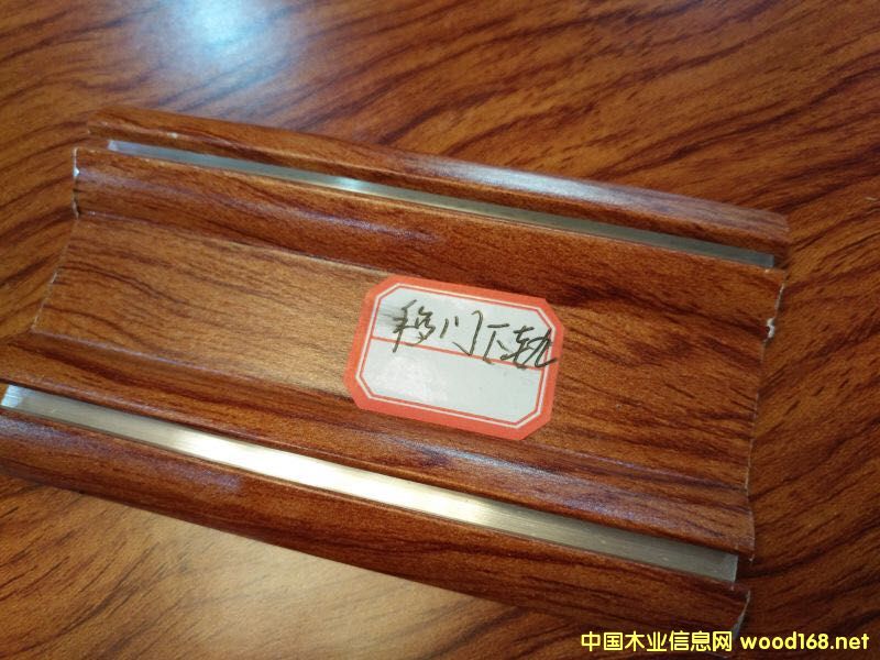 �X�Ͻ𾀗l��Ԕ����B