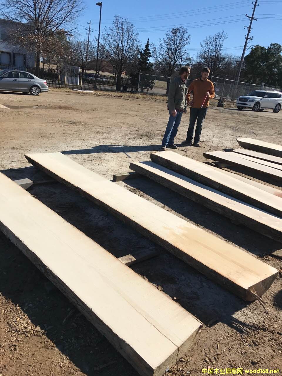 ��Ϟ?z��i)���Ԕ�?x��)��B