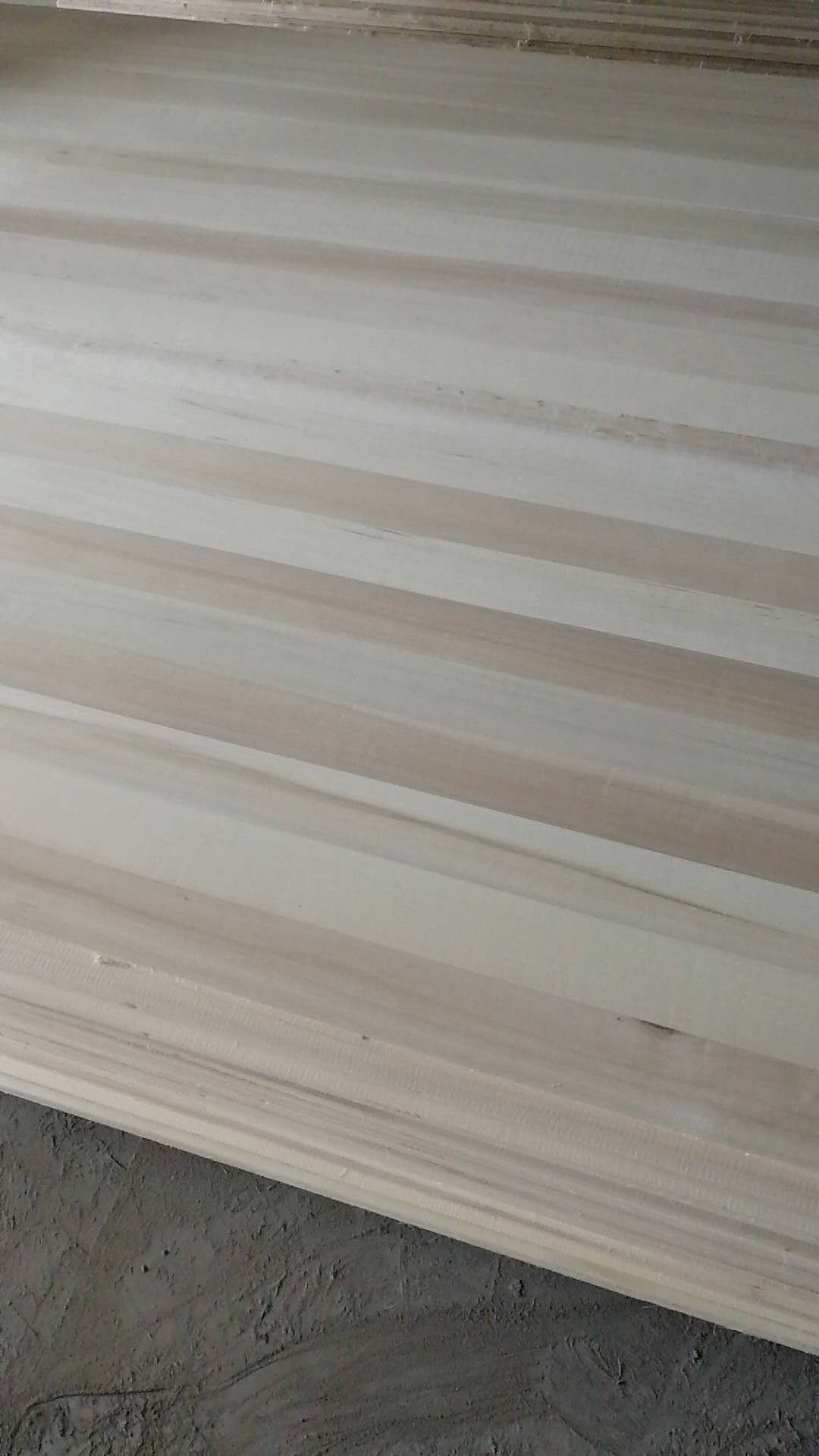 ��ľֱƴ��