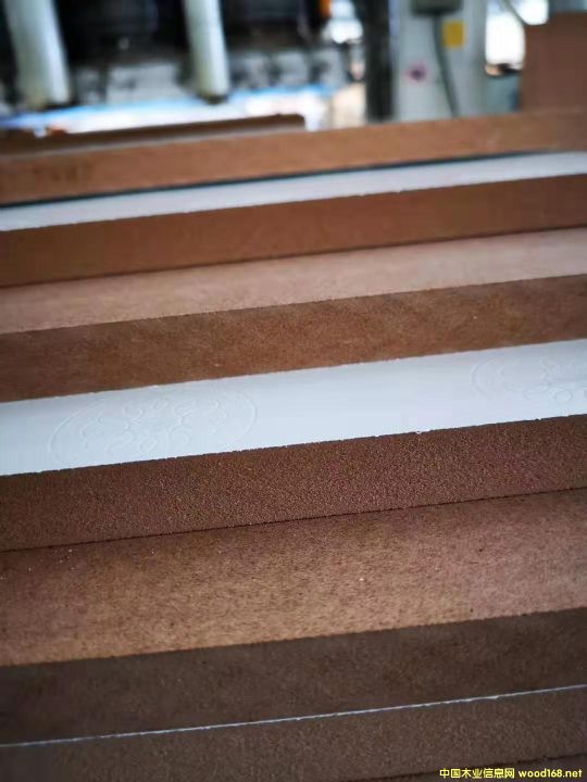 ���
