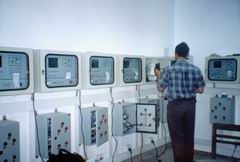 F303ʳƷ���ϵ�y��Ԕ����B